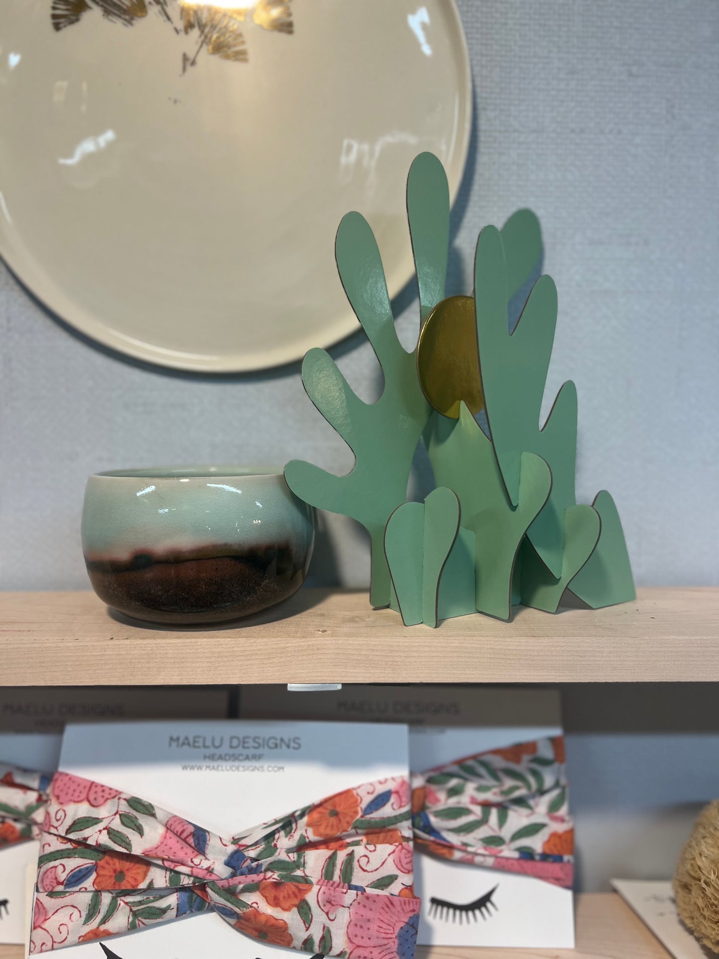 OCTAEVO Paper Sculpture Earth