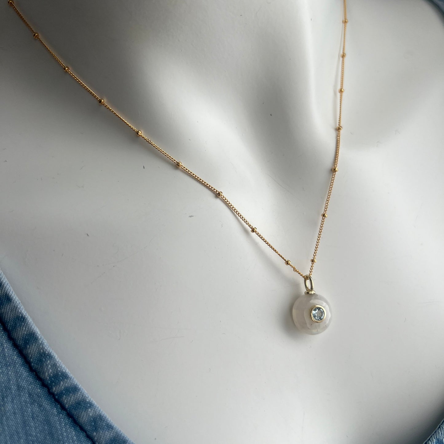 Stone Cooper Moonstone with gem necklace