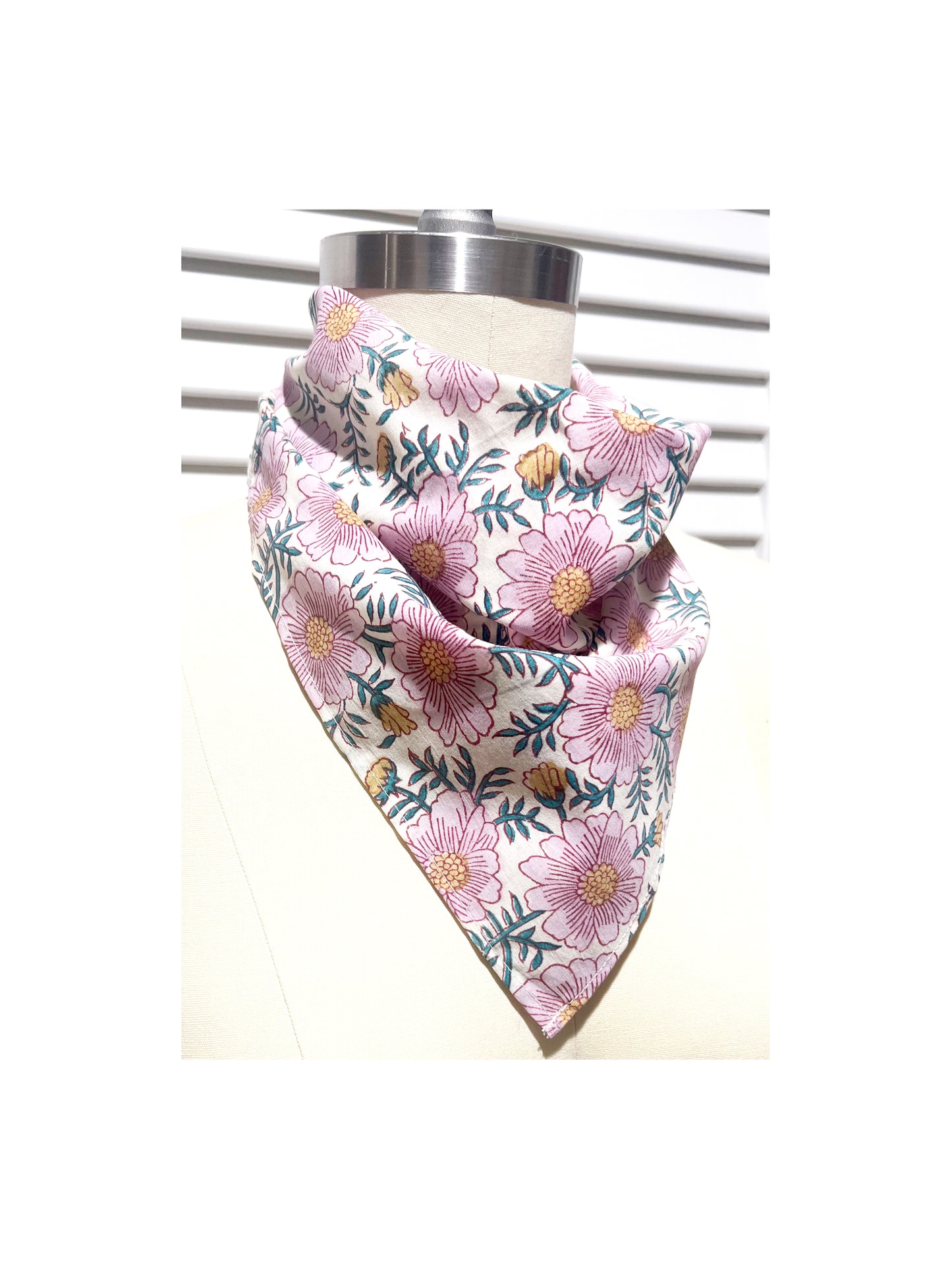 Maelu designs Cici bandana