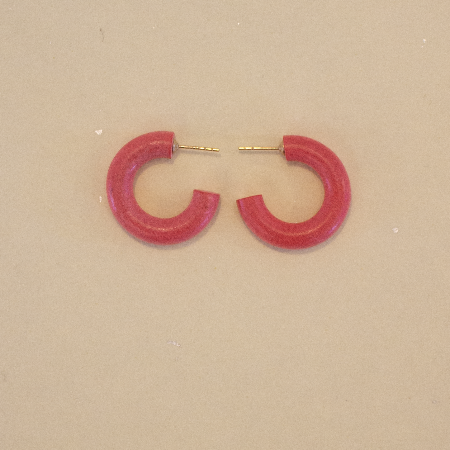 Binky and Lulu Mini Hoop Earring Cherry Tomato