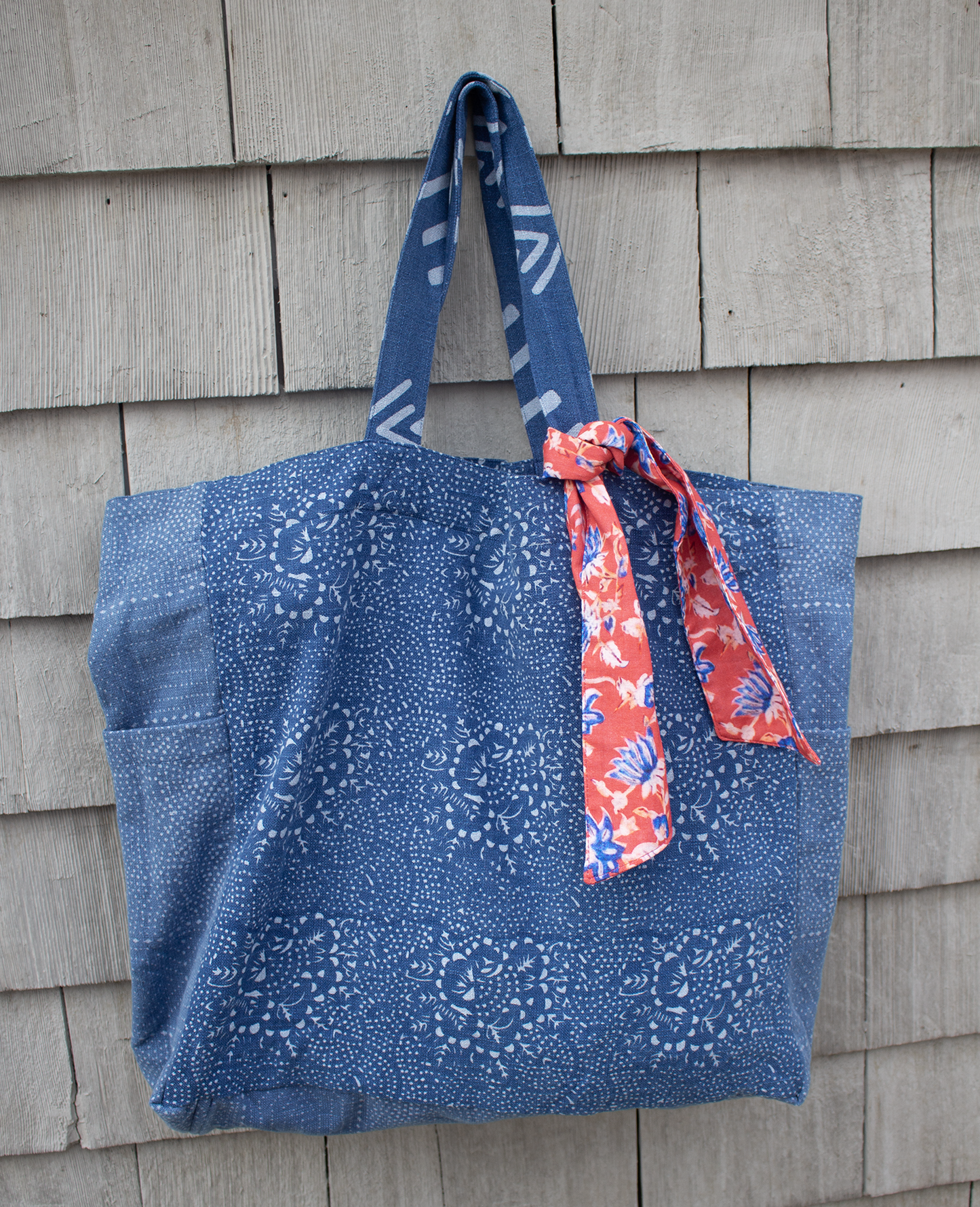 M.A.B.E Mari Print cotton tote Blue
