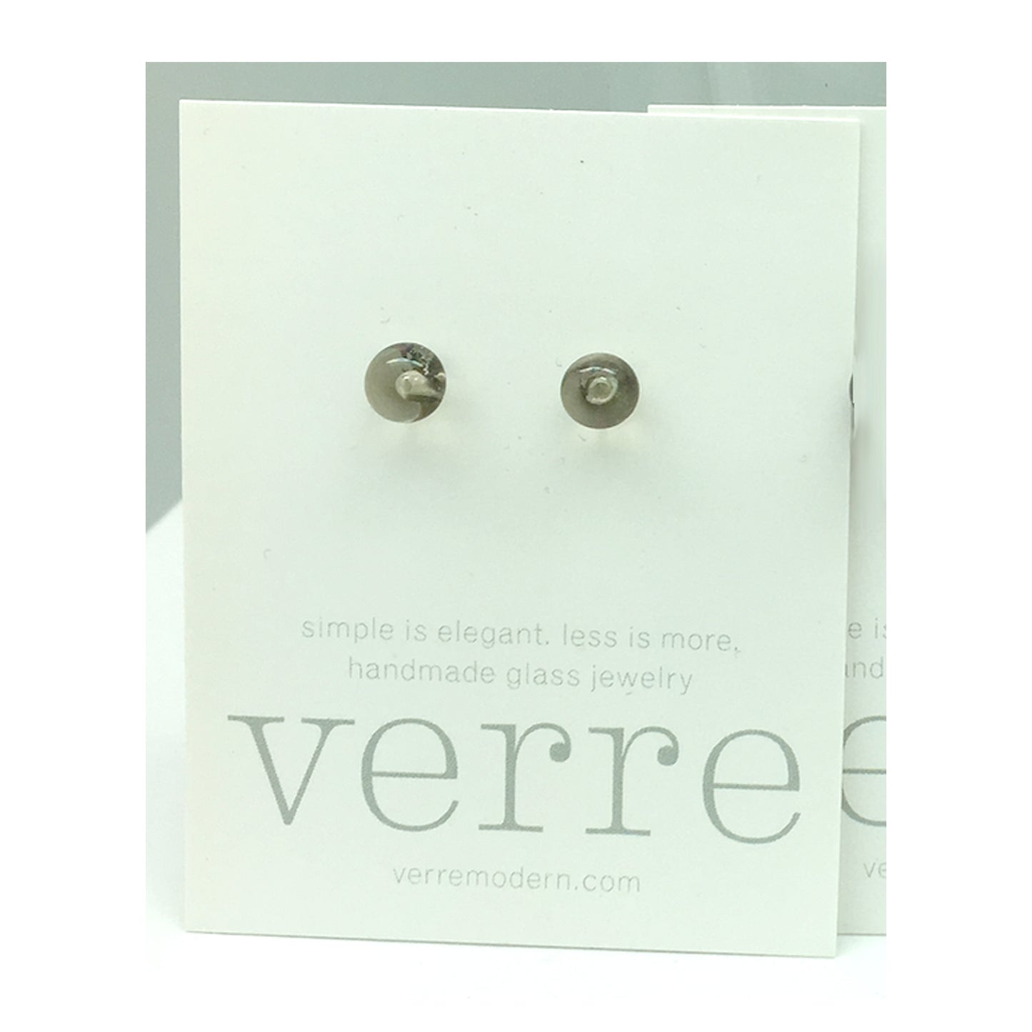 Verre Modern stud earrings