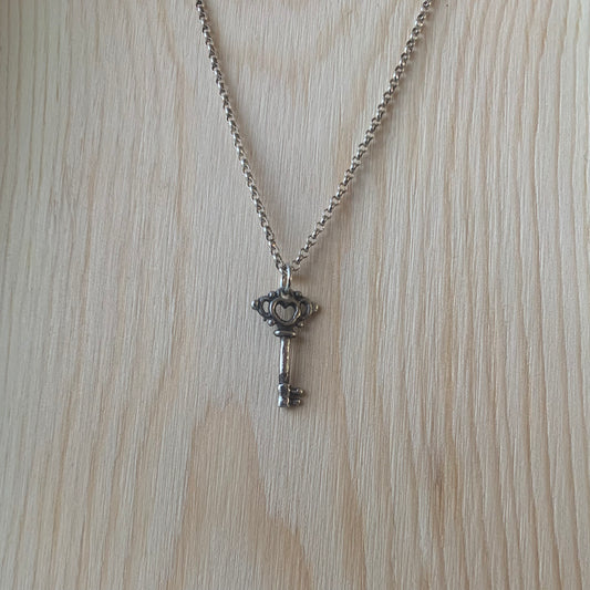 J.Salta Mini Key Necklace