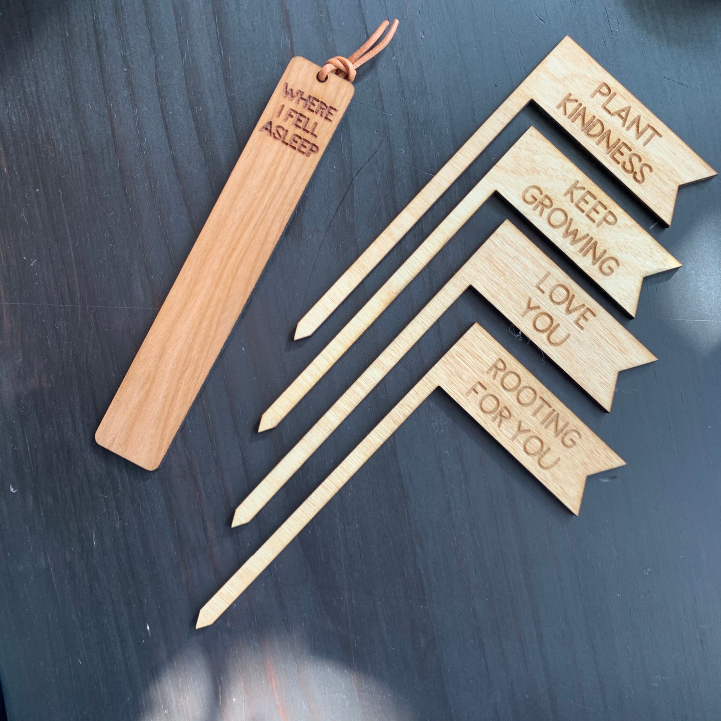 Savvie Studio book mark