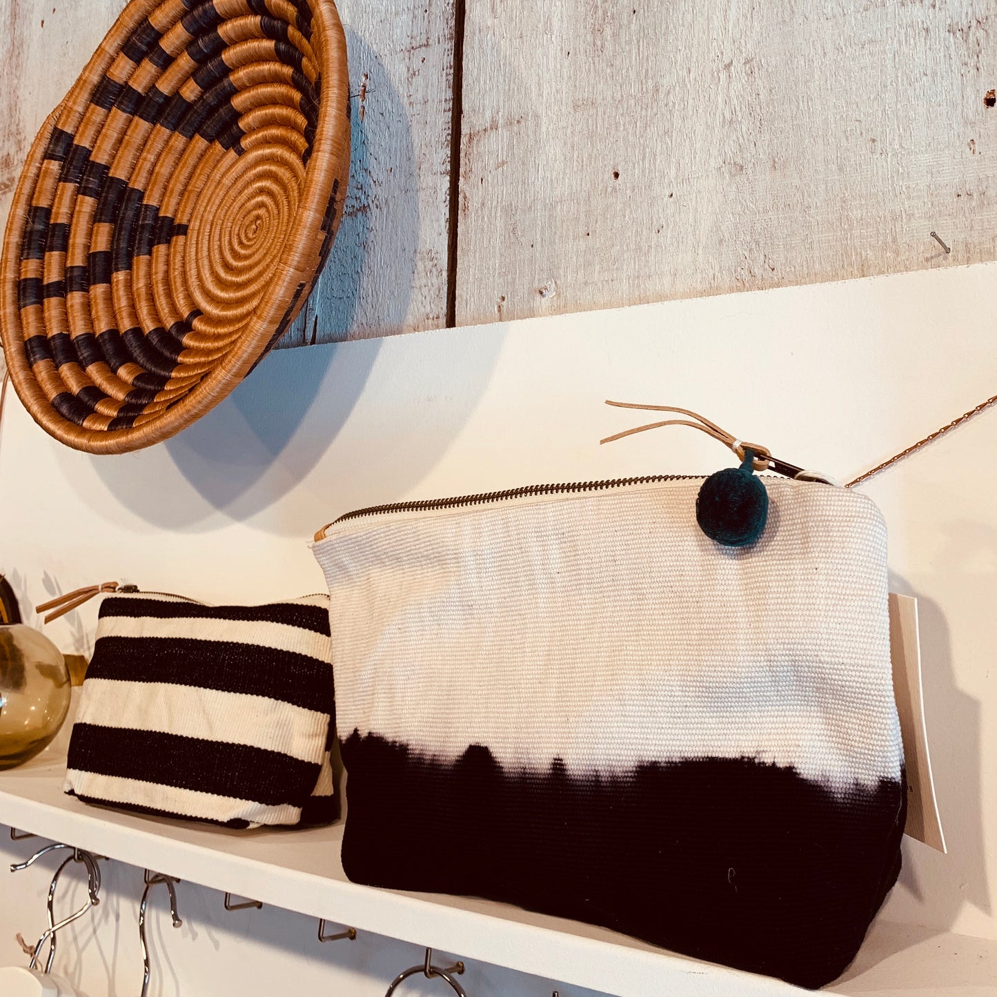 Mercado Global Mini Cristina - Black stripe zip pouch