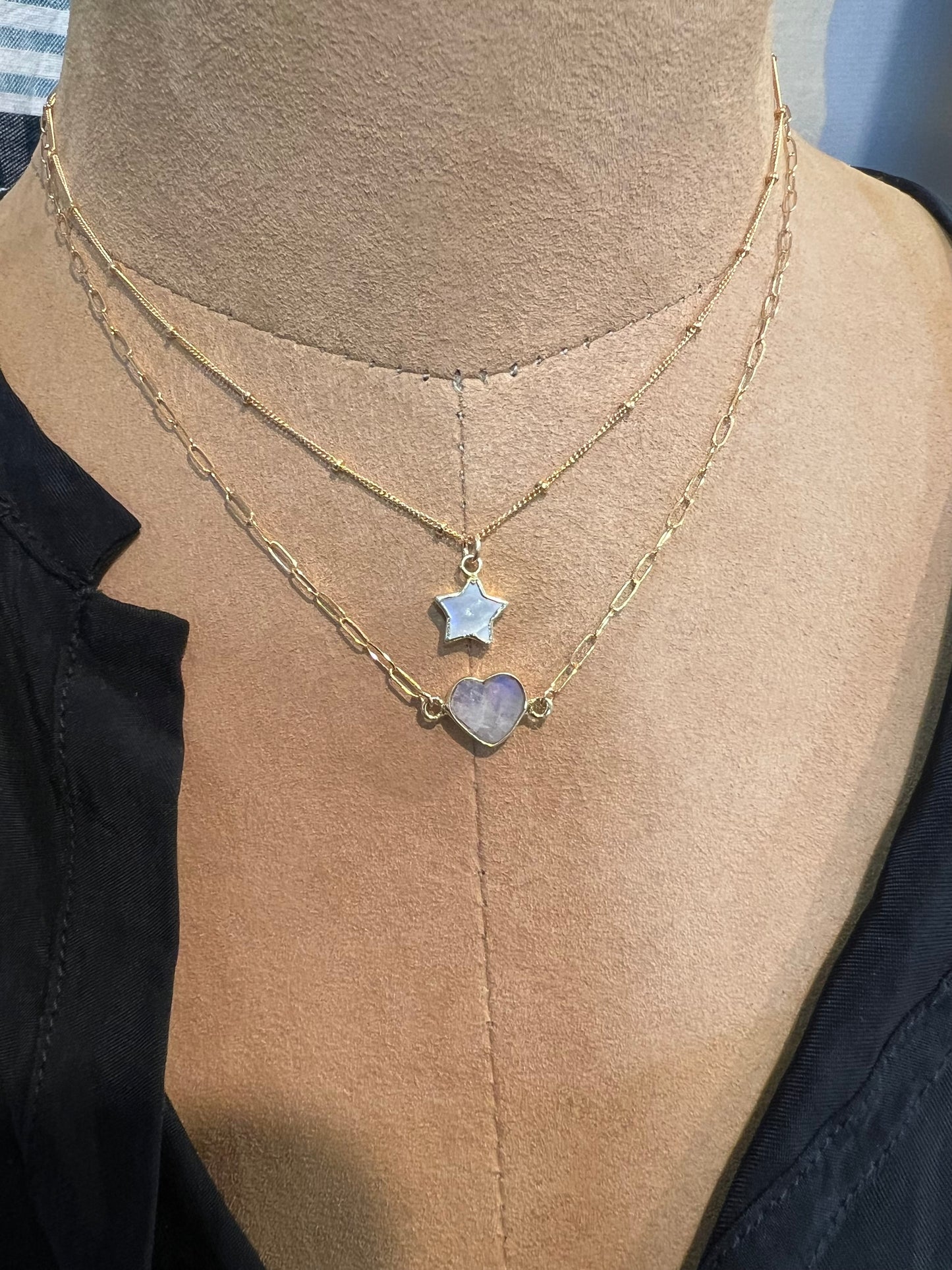 Stone Cooper Mother of Pearl Tiny Star necklace