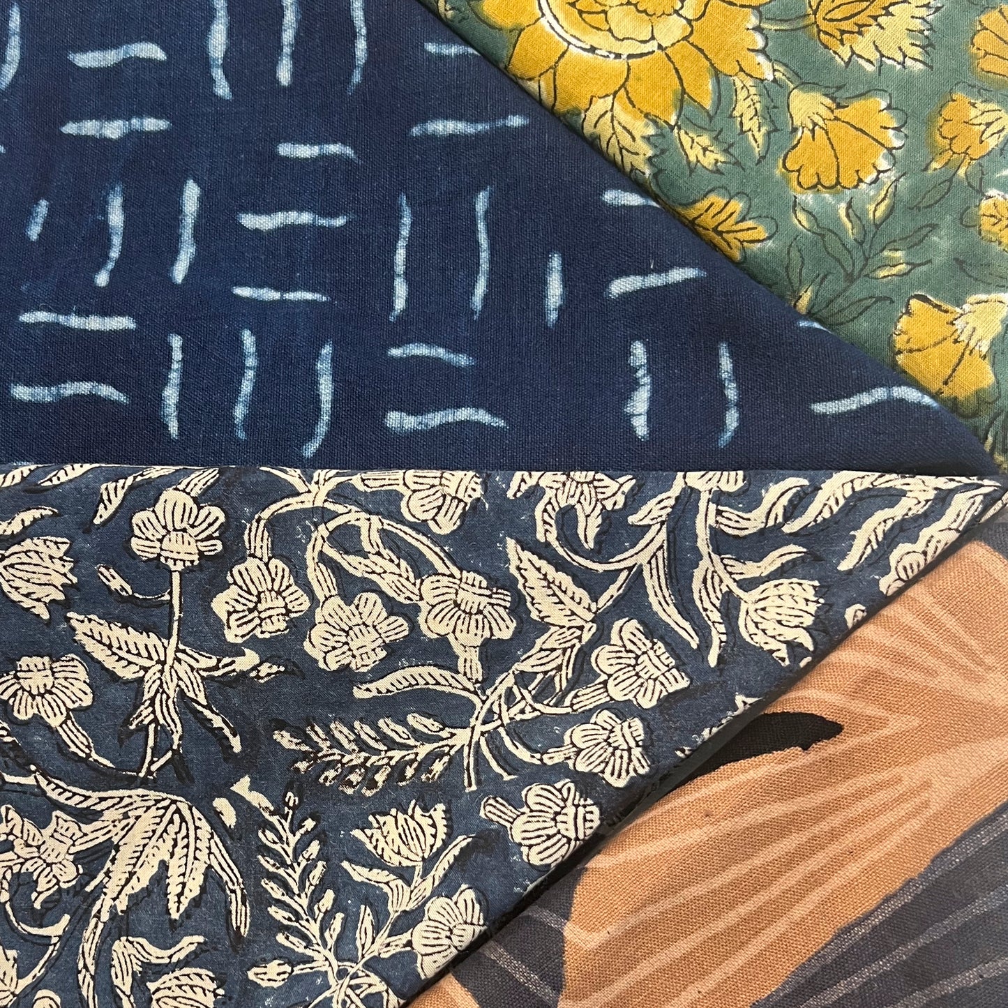 Maelu designs Lola bandana