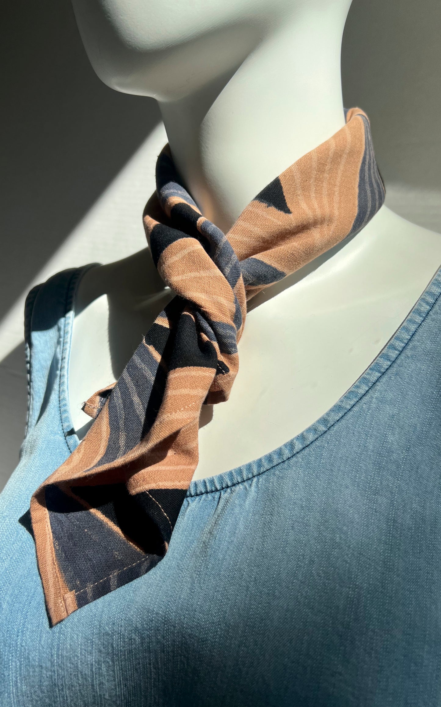 Maelu designs Lola bandana