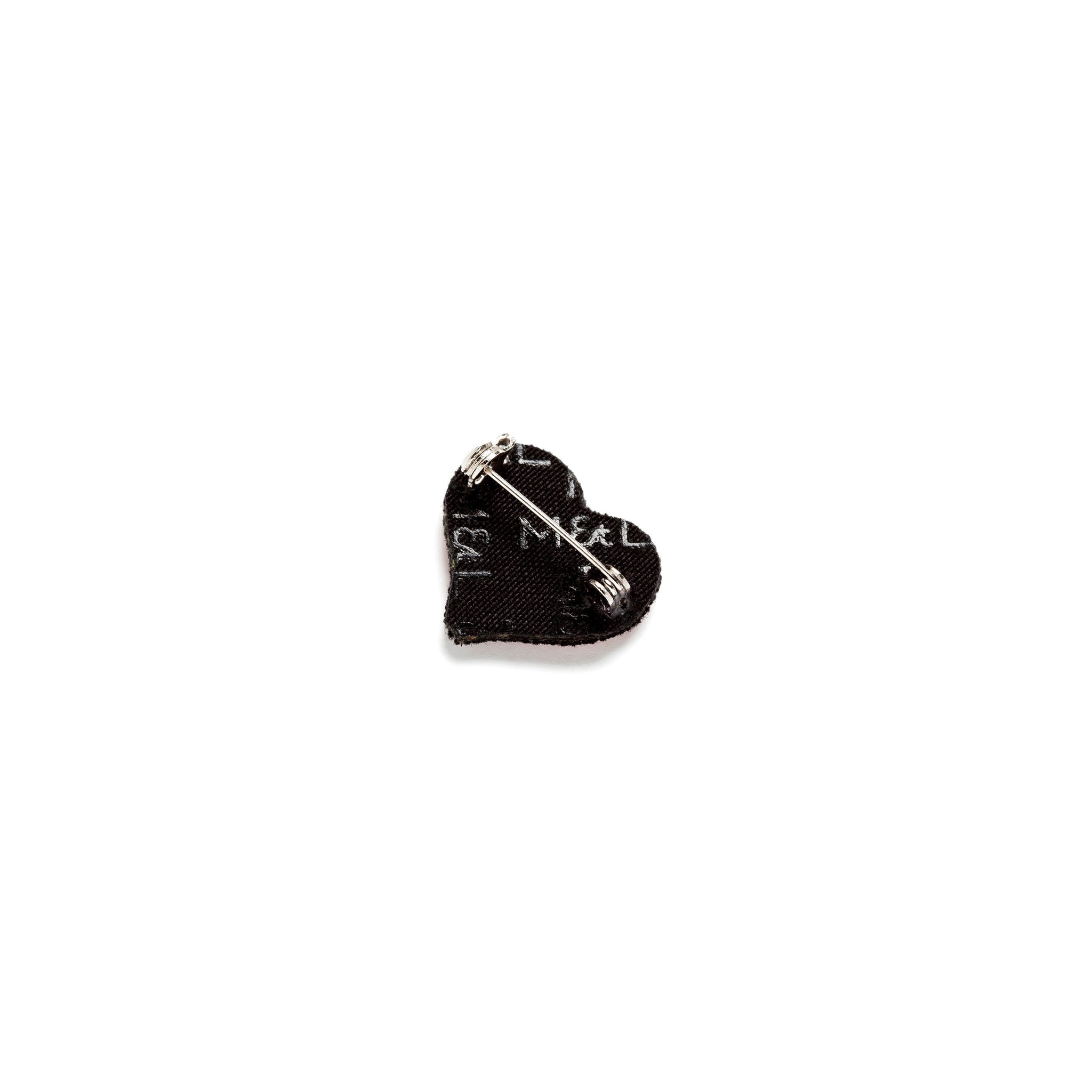 Macon & Les Quoy RED HEART - small Brooch pin