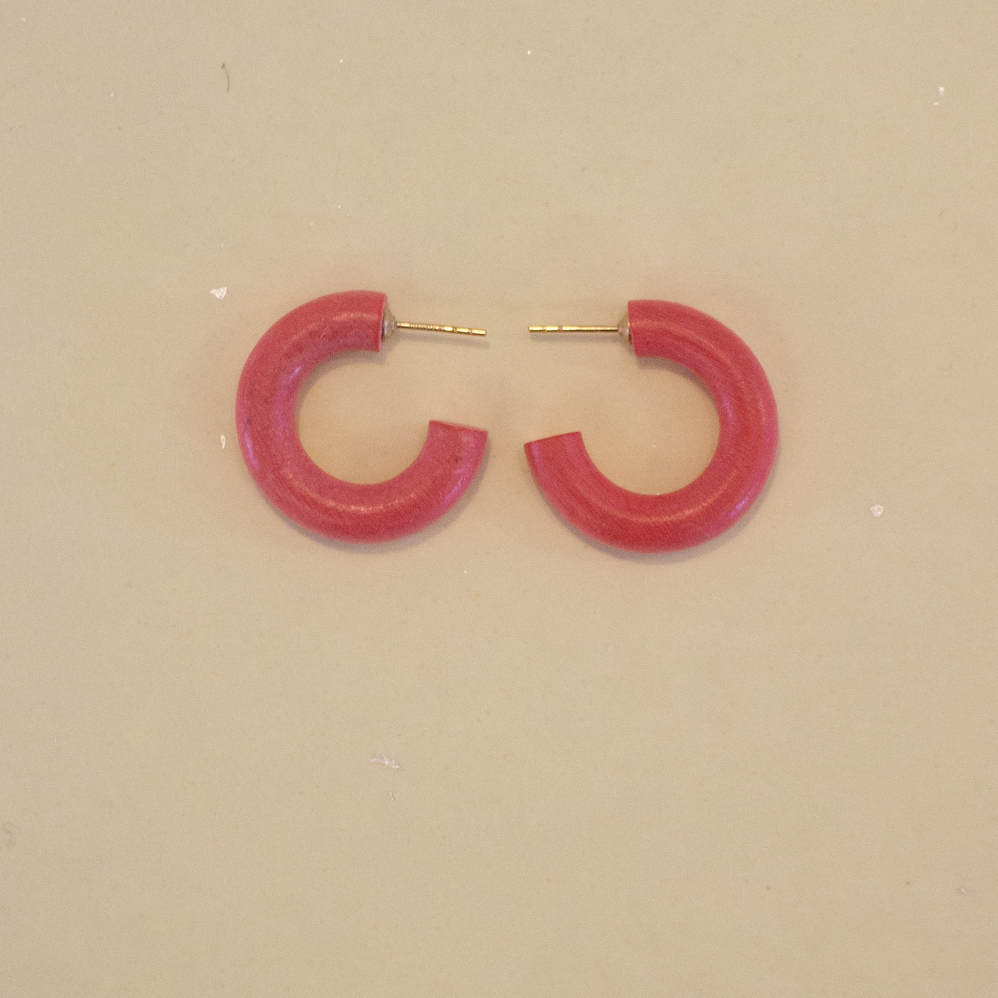 Binky and Lulu Mini Hoop Earring Cherry Tomato