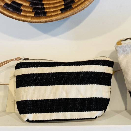 Mercado Global Mini Cristina - Black stripe zip pouch