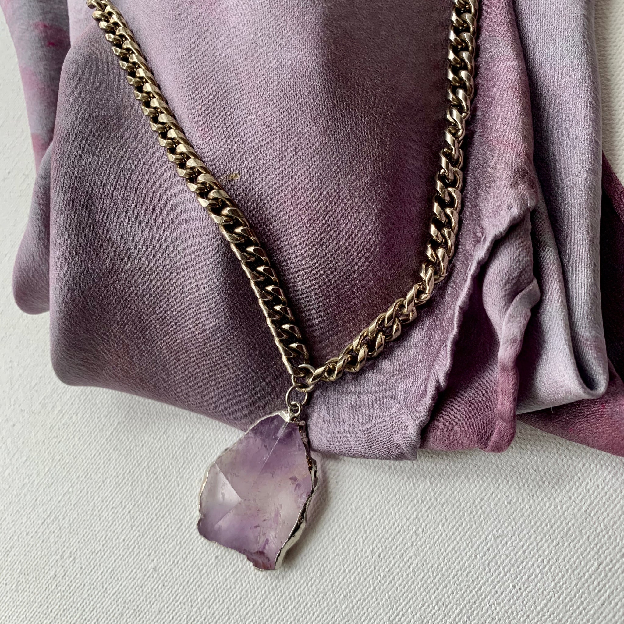 Stone Cooper Necklace - Natural stone with Vintage chain