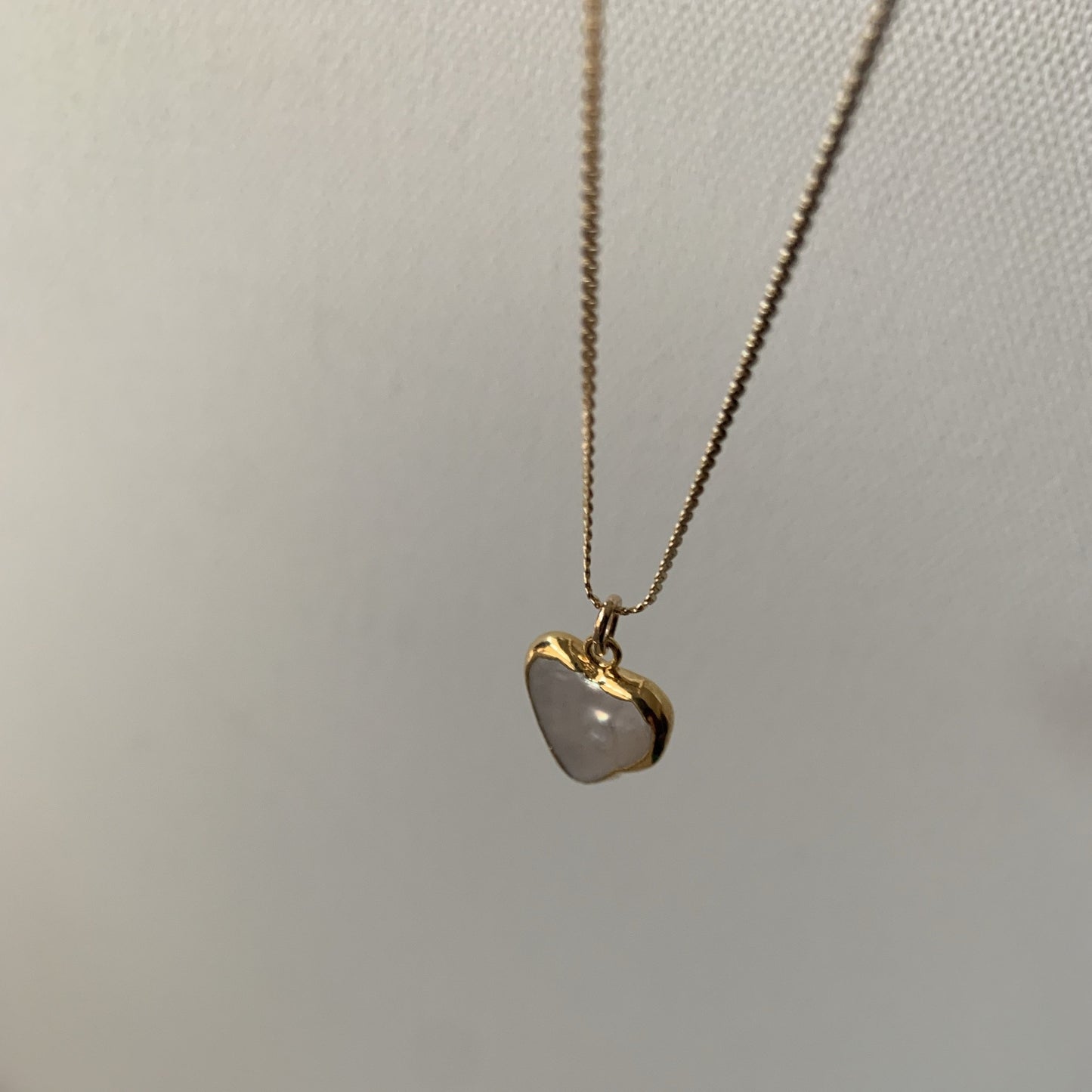 Stone Cooper Pearl heart necklace
