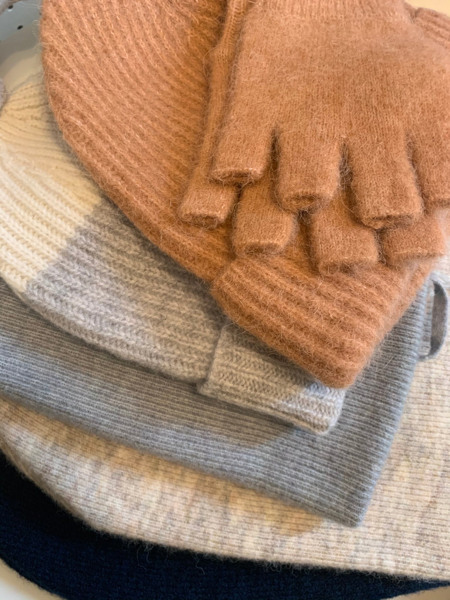 Humanoid BASKE knitted hat Camel